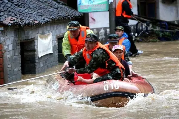 臺(tái)風(fēng)過(guò)后房子如何自救？汽車(chē)如何理賠？